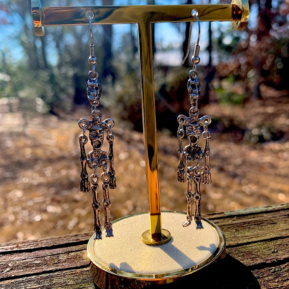 Dangling Skeleton Earrings